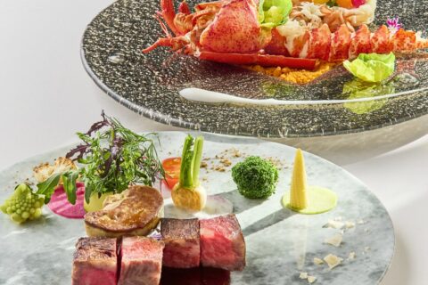 12/13(土) ＼リニューアル記念★豪華特典付き／A5黒毛和牛＆オマール海老！贅沢試食